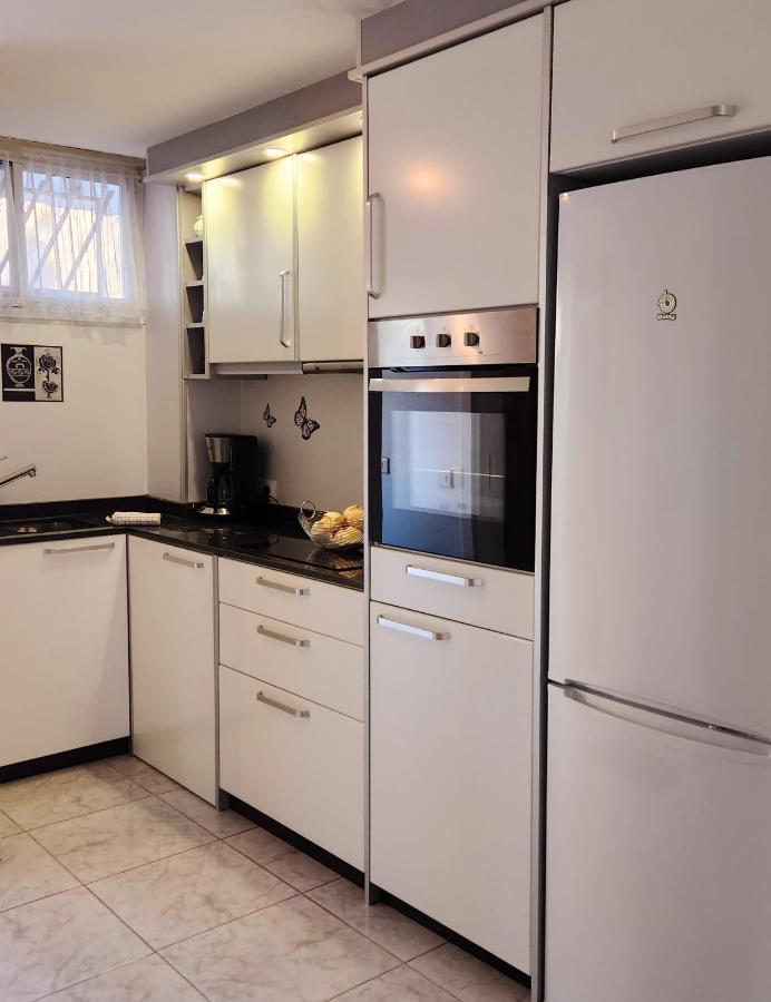 Yumbo Queen Apartment Сан-Бартоломе Экстерьер фото